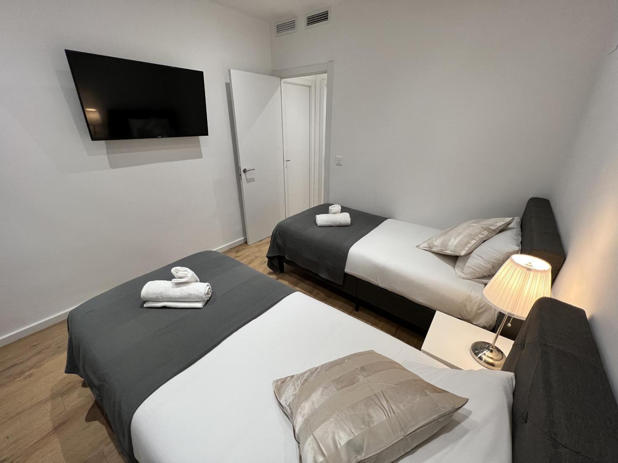 Apartamenticos Plaza Las Armas III Zaragoza Exterior foto